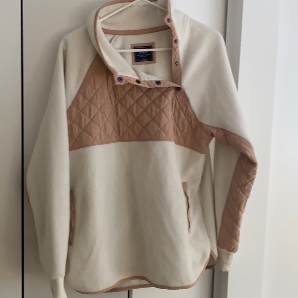 Abercrombie asymmetrical snap-up fleece, size Large.